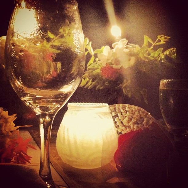 candlelit dinner on the beach with my hubby :)