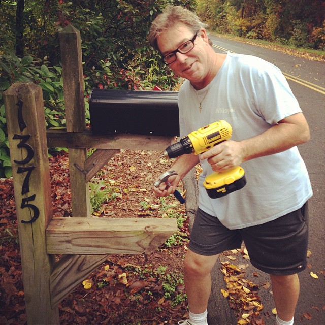 new mailbox thanks so my awesome daddy! :)