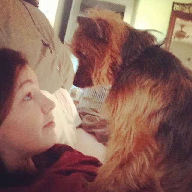 morning conversations. #graciegram #bestfriends