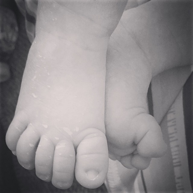 baby toes